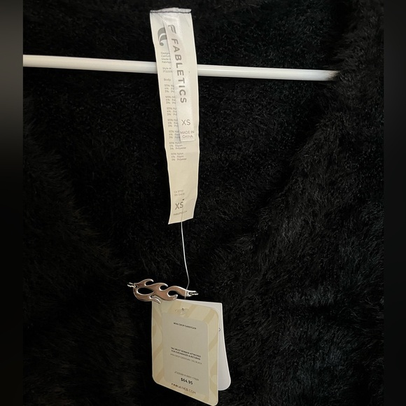 Cropped sweater - Picture 4 of 4